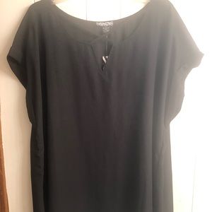 NWT Black flowy top